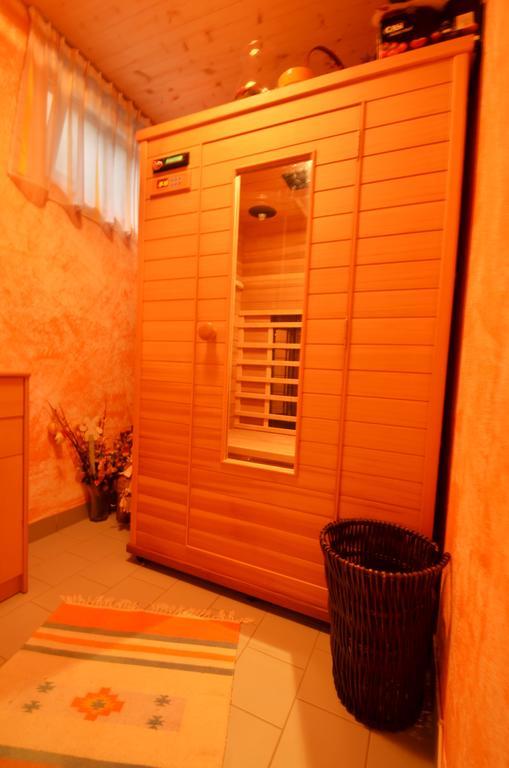 דירות ניוסטיפט אים סטובאיטל Haus Bergzauber מראה חיצוני תמונה